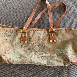 Alviero Martini bag